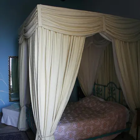 Dorothy Grace فندق مبيت وإفطار 3*
